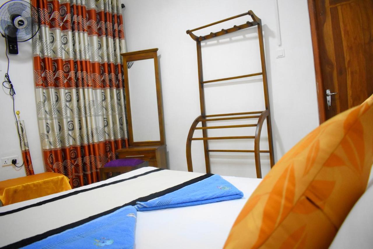 Kaushika Resort Anuradhapura Zewnętrze zdjęcie